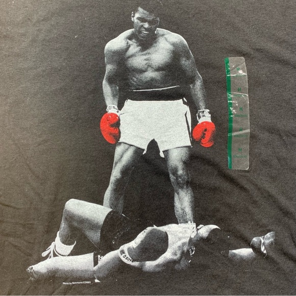 Muhammad Ali Boxing Black Short Sleeve Crew Neck Men's T-Shirt Size M - Picture 5 of 5